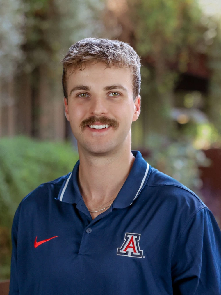 Zach Akers